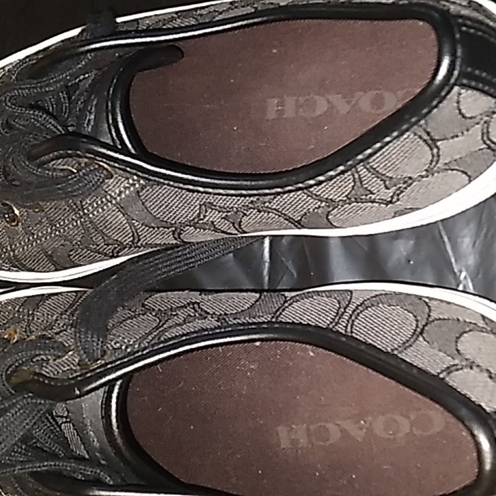 Coach "EMPIRE" Sneakers- True size Womans 7-7.5 (please read description-sizing) - Picture 15 of 17